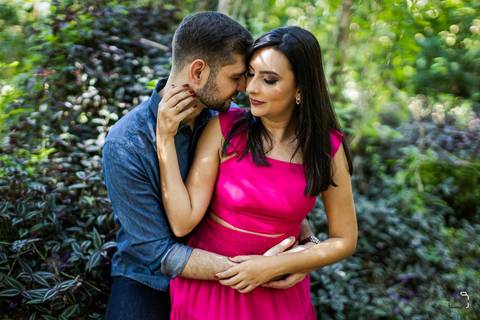 wedding-prewedding-ensaiodecasal-foot-fotografias-casamento-retrato-fotografodecasamento-uberlandia-araxa-pordosol-make-noiva-noivo-ensaiocriativo-love-minasgerais-brasil-vestidodenoiva-padrinhos-madrinhas-portaaliança-vestidodenoiva-amor-love-buffet-dj-'