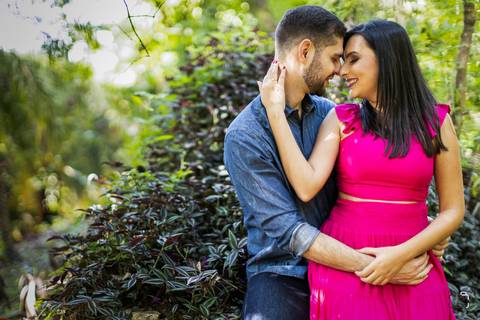 wedding-prewedding-ensaiodecasal-foot-fotografias-casamento-retrato-fotografodecasamento-uberlandia-araxa-pordosol-make-noiva-noivo-ensaiocriativo-love-minasgerais-brasil-vestidodenoiva-padrinhos-madrinhas-portaaliança-vestidodenoiva-amor-love-buffet-dj-'