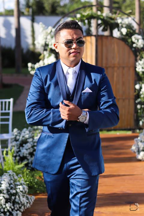 casamento-casar-noiva-rildo-cabelo-penteado-noivo-madrinha-irma-vestido-ensaio-foto-fotografias-buque-amor-casamento-igrejaodaniel-custodio-fotografodecasamento-minasgerais-brasil-love-inesquecivel-amor-namorados-chacara-cerimonia-cerimonial-dj-buffet-'