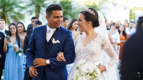 casamento-casar-noiva-rildo-cabelo-penteado-noivo-madrinha-irma-vestido-ensaio-foto-fotografias-buque-amor-casamento-igrejaodaniel-custodio-fotografodecasamento-minasgerais-brasil-love-inesquecivel-amor-namorados-chacara-cerimonia-cerimonial-dj-buffet-'