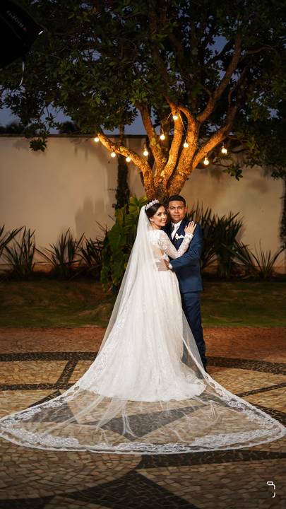 casamento-casar-noiva-rildo-cabelo-penteado-noivo-madrinha-irma-vestido-ensaio-foto-fotografias-buque-amor-casamento-igrejaodaniel-custodio-fotografodecasamento-minasgerais-brasil-love-inesquecivel-amor-namorados-chacara-cerimonia-cerimonial-dj-buffet-'