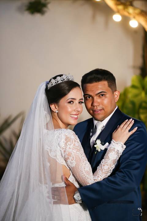 casamento-casar-noiva-rildo-cabelo-penteado-noivo-madrinha-irma-vestido-ensaio-foto-fotografias-buque-amor-casamento-igrejaodaniel-custodio-fotografodecasamento-minasgerais-brasil-love-inesquecivel-amor-namorados-chacara-cerimonia-cerimonial-dj-buffet-'