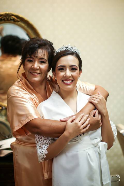 casamento-casar-noiva-rildo-cabelo-penteado-noivo-madrinha-irma-vestido-ensaio-foto-fotografias-buque-amor-casamento-igrejaodaniel-custodio-fotografodecasamento-minasgerais-brasil-love-inesquecivel-amor-namorados-chacara-cerimonia-cerimonial-dj-buffet-'