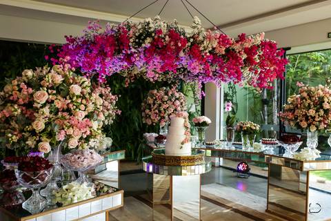 casamento-casar-noiva-rildo-cabelo-penteado-noivo-madrinha-irma-vestido-ensaio-foto-fotografias-buque-amor-casamento-igrejaodaniel-custodio-fotografodecasamento-minasgerais-brasil-love-inesquecivel-amor-namorados-chacara-cerimonia-cerimonial-dj-buffet-'