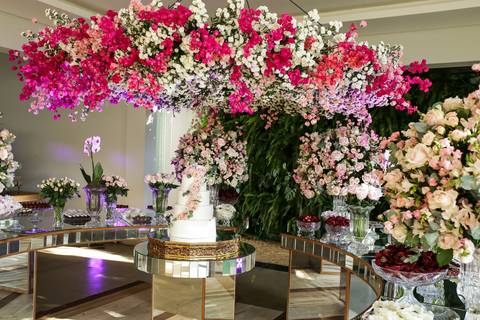 casamento-casar-noiva-rildo-cabelo-penteado-noivo-madrinha-irma-vestido-ensaio-foto-fotografias-buque-amor-casamento-igrejaodaniel-custodio-fotografodecasamento-minasgerais-brasil-love-inesquecivel-amor-namorados-chacara-cerimonia-cerimonial-dj-buffet-'