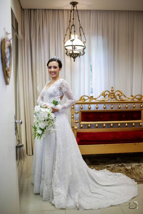 casamento-casar-noiva-rildo-cabelo-penteado-noivo-madrinha-irma-vestido-ensaio-foto-fotografias-buque-amor-casamento-igrejaodaniel-custodio-fotografodecasamento-minasgerais-brasil-love-inesquecivel-amor-namorados-chacara-cerimonia-cerimonial-dj-buffet-'
