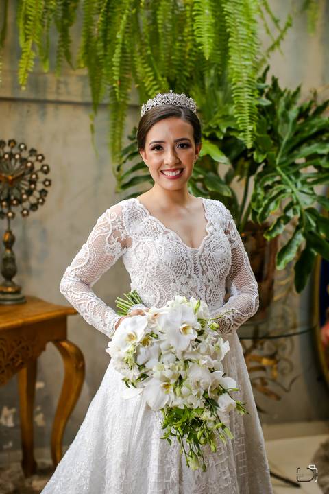 casamento-casar-noiva-rildo-cabelo-penteado-noivo-madrinha-irma-vestido-ensaio-foto-fotografias-buque-amor-casamento-igrejaodaniel-custodio-fotografodecasamento-minasgerais-brasil-love-inesquecivel-amor-namorados-chacara-cerimonia-cerimonial-dj-buffet-'