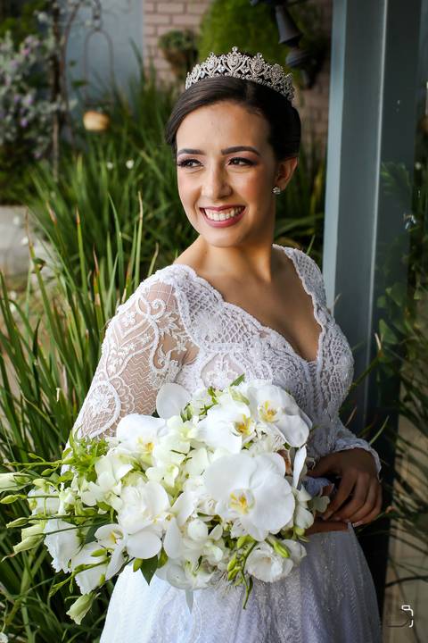 casamento-casar-noiva-rildo-cabelo-penteado-noivo-madrinha-irma-vestido-ensaio-foto-fotografias-buque-amor-casamento-igrejaodaniel-custodio-fotografodecasamento-minasgerais-brasil-love-inesquecivel-amor-namorados-chacara-cerimonia-cerimonial-dj-buffet-'