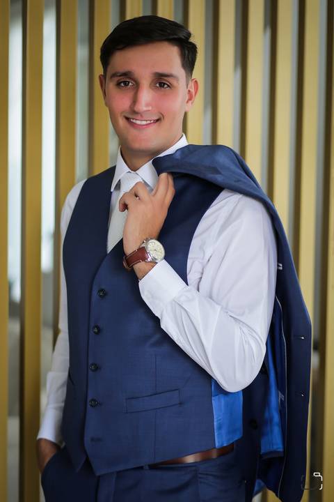 casamento-cerimonia-noiva-make-peteado-buque-vestido-espaço-rildo-mae-avo-pai-noivo-madrinha-padrinho-coco-bambu-uberlandia-minas-fotografo-de-casamento-restrato-danil-custodio-terno-pista-de-dança-dj-cerimonia-civil-fotos-festa-banda-decoração-amor-love'