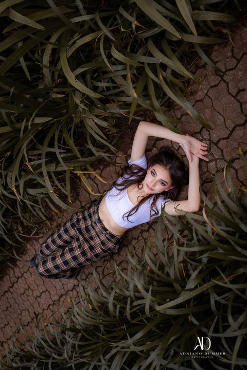 foto da debutante deitada'