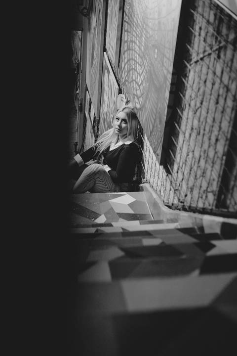 Adolescente antes da festa de 15 anos'