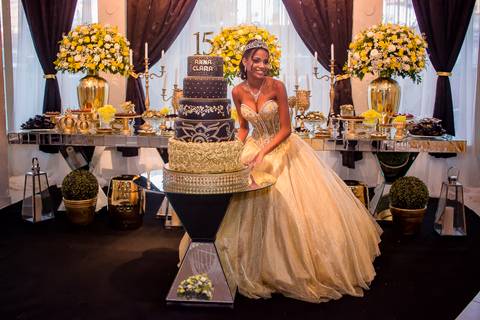 Debutante Anna Clara'