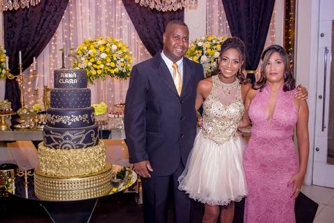 Debutante Anna Clara com os pais'