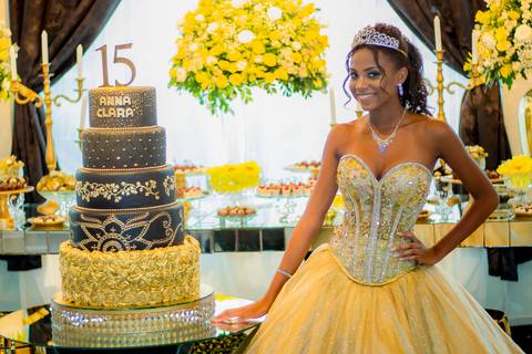 Debutante Anna Clara'