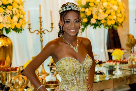 Debutante Anna Clara'