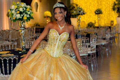 Debutante Anna Clara'