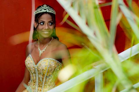 Linda Debutante Anna Clara'