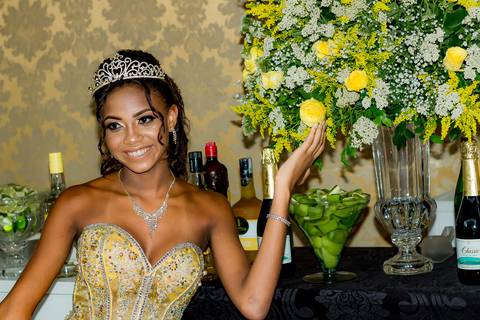 Debutante Anna Clara'