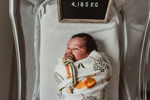 Sessão Fotográfica das primeiras 48 horas da Amélia'