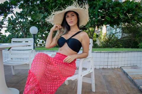 Ensaio Individual (Moda Praia) na Praia de Piedade'
