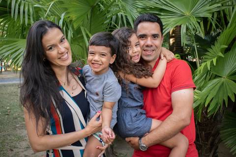 Ensaio de Família no Parque da Jaqueira'