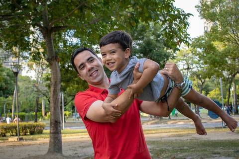 Ensaio de Família no Parque da Jaqueira'