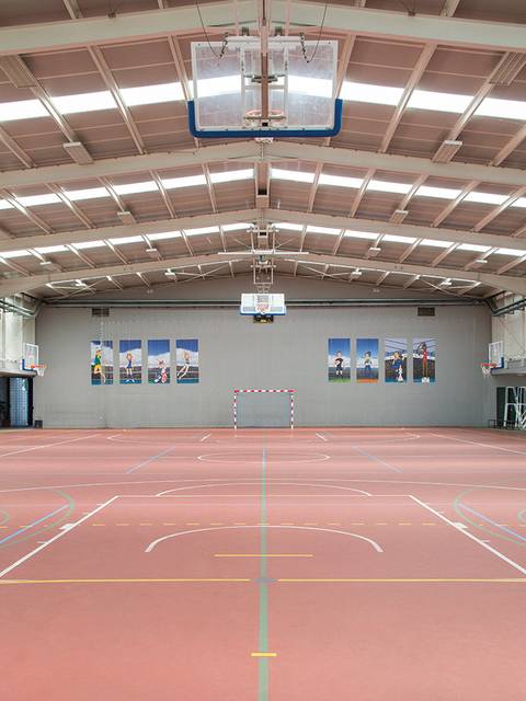 Concreto - Escola Secundária Dona Maria II - Braga'