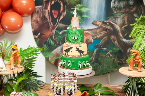festainfantil, dinossaurodecor, festademenino, fotografoflorianopolis, festaemcasa, casadefesta, fotografiadefesta, festadecrianca, dinossaurodecor'