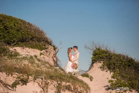 casamento, wedding, boda, fotografiadecasamento, fotosdecasamento, casamentonaigreja, bride, groom, casamentodedia, casamentonapraia, destinationwedding, beachwedding, weddingday'