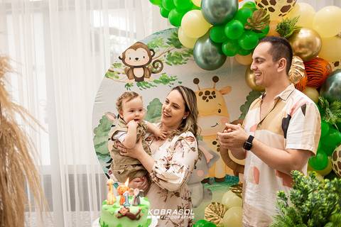 Anthony_aniversarioflorianopolis_fotograflorianopolis_festaprimeiroano_safaribaby_safari_aniversarioinfantil'