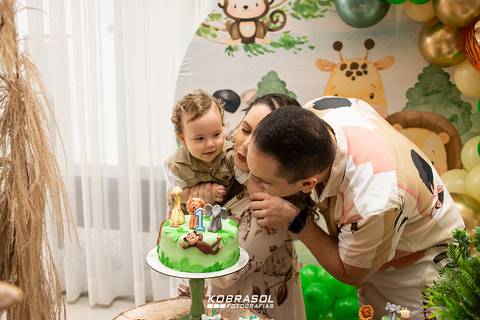 Anthony_aniversarioflorianopolis_fotograflorianopolis_festaprimeiroano_safaribaby_safari_aniversarioinfantil'
