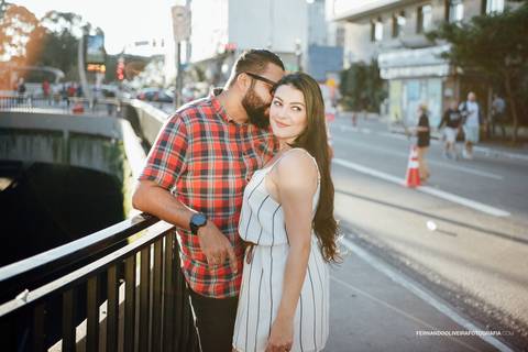sessao de fotos na av paulista com casal apaixonado  fernando oliveira fotografia'