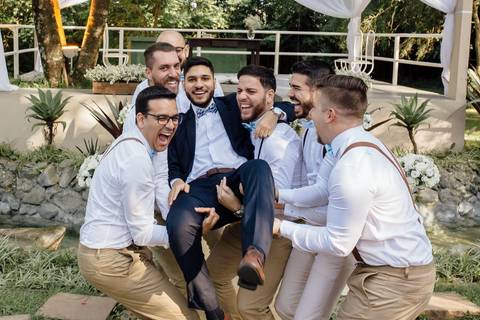 casamento de dia no espaço vila borguese são paulo fotografo fernando oliveira foto com padrinhos'