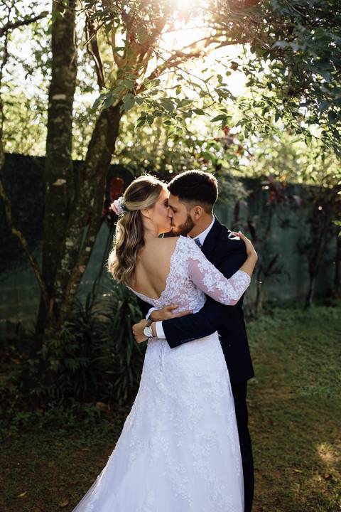 casamento de dia noiva vila borguese sao paulo fotografo vestido de noiva ensaio dos noivos ao ar livre'