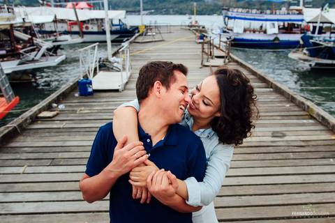 fotos de casal pre casamento em porto deck fotografo de casamento sp rj paraty'