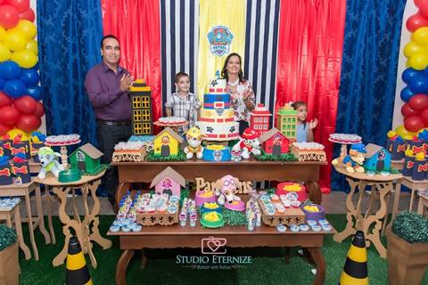Aniversário infantil - patrulha canina - Studio Eternize - São Sebastião do Paraíso - Poços de Caldas - MG'