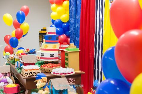 Decoração mesa - aniversário infantil - patrulha canina - Studio Eternize - São Sebastião do Paraíso - Poços de Caldas - MG'