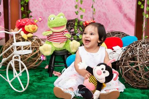 Aniversário infantil - 1 ano - Jardim - Studio Eternize - Alakazam - Poços de Caldas - MG'
