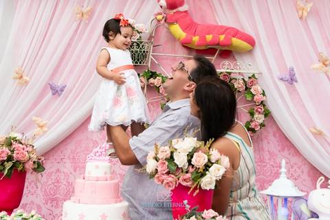 Aniversário infantil - 1 ano - Jardim - Studio Eternize - Alakazam - Poços de Caldas - MG'