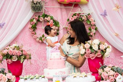 Aniversário infantil - 1 ano - Jardim - Studio Eternize - Alakazam - Poços de Caldas - MG'