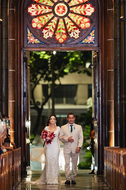 entrada da noiva na igreja são José em Belo horizonte'