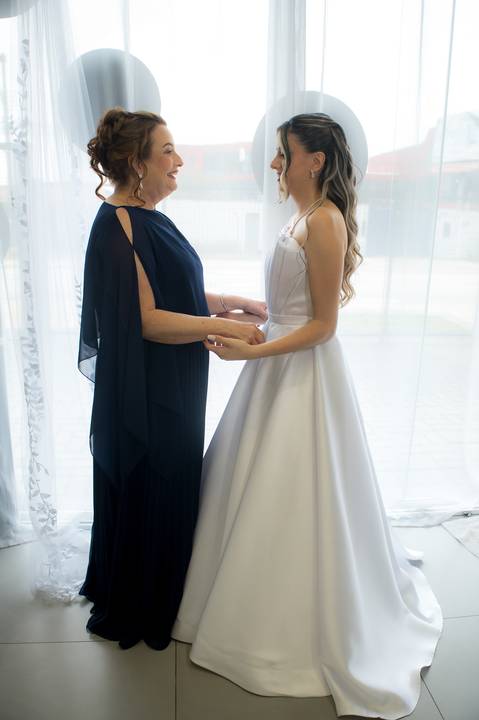 Casamento na Chácara Talivo, fotografado pela True Fotografia com um olhar sensível, espontâneo e documental. Fotógrafos de casamento em Curitiba e região metropolitana.

#CasamentoChácaraTalivo #FotógrafoDeCasamentoCuritiba #FotografiaDeCasamento'