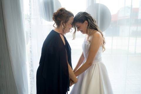 Casamento na Chácara Talivo, fotografado pela True Fotografia com um olhar sensível, espontâneo e documental. Fotógrafos de casamento em Curitiba e região metropolitana.

#CasamentoChácaraTalivo #FotógrafoDeCasamentoCuritiba #FotografiaDeCasamento'