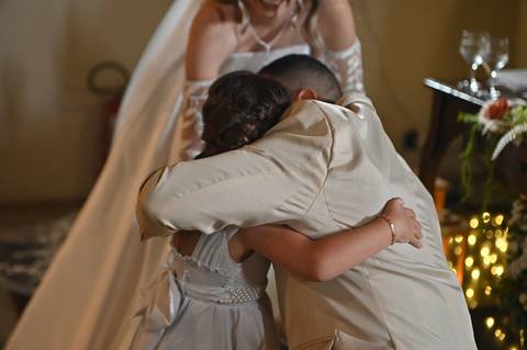 Casamento na Chácara Talivo, fotografado pela True Fotografia com um olhar sensível, espontâneo e documental. Fotógrafos de casamento em Curitiba e região metropolitana.

#CasamentoChácaraTalivo #FotógrafoDeCasamentoCuritiba #FotografiaDeCasamento'