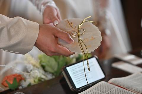 Casamento na Chácara Talivo, fotografado pela True Fotografia com um olhar sensível, espontâneo e documental. Fotógrafos de casamento em Curitiba e região metropolitana.

#CasamentoChácaraTalivo #FotógrafoDeCasamentoCuritiba #FotografiaDeCasamento'