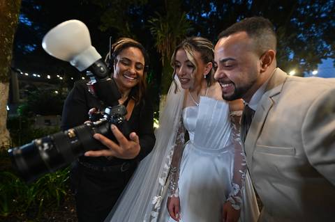 Casamento na Chácara Talivo, fotografado pela True Fotografia com um olhar sensível, espontâneo e documental. Fotógrafos de casamento em Curitiba e região metropolitana.

#CasamentoChácaraTalivo #FotógrafoDeCasamentoCuritiba #FotografiaDeCasamento'