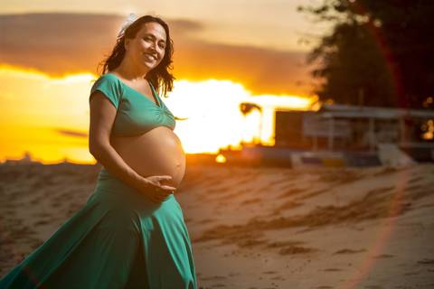 Raios de cores circundam a mamãe. Foto com Flair!'