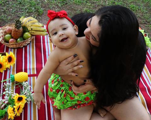 Piquenique no parque com a mamãe'