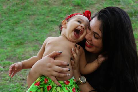 Piquenique no parque com a mamãe'