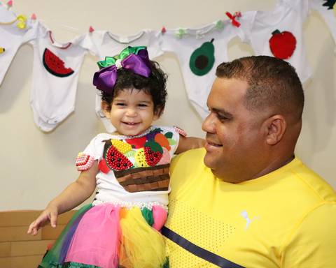 Foto com o avô - Festa infantil '